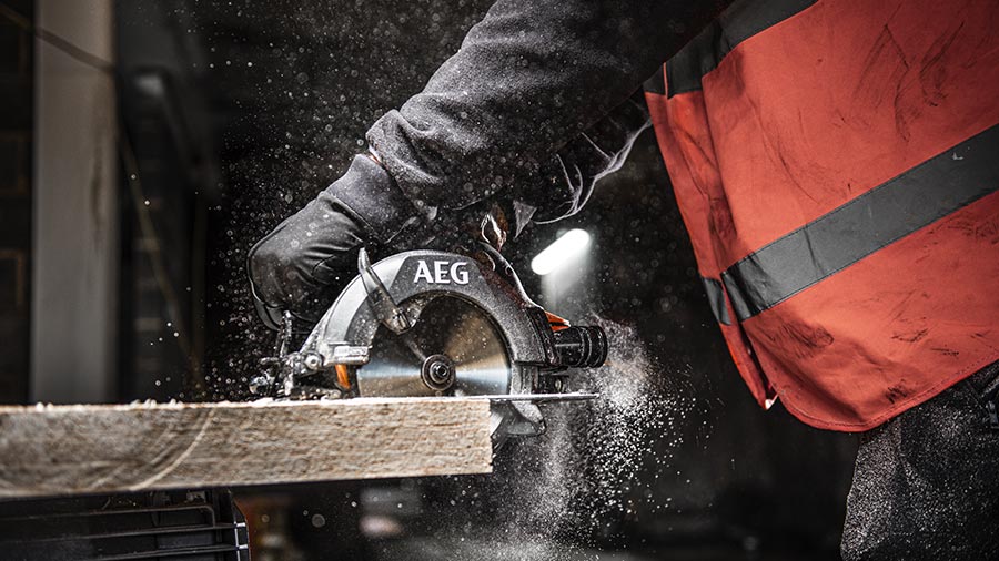 scie circulaire sans fil Subcompact BKS18SBL-0 AEG scie circulaire sans fil Subcompact BKS18SBL-0 AEG